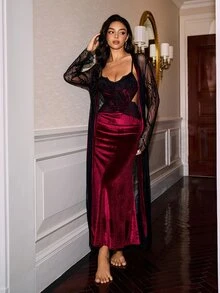 Slumberist Sexy Sheer Lace Black & Red Contrast Color Open Back Robe & Nightgown Sleepwear Set For Women - Burgundy - View 4