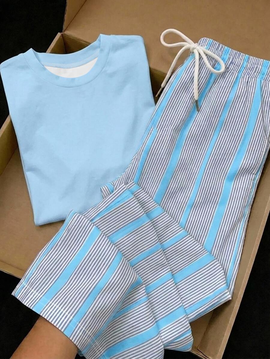 Comfortcana 2件組刺繡圓領短袖上衣與條紋印花長褲,休閒風 - 天藍色 - 查看 1