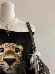 Lalippa Leopard Print Digital Printed Fashion Minimalist Women's Crew Neck T-Shirt, Gift For Friends - Black - View 3