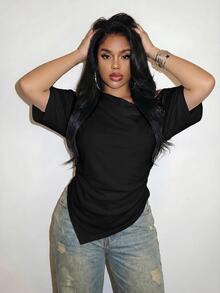 Slaydiva Casual Minimalist Black Plus Size T-Shirt - Black - View 5