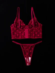 SHEIN 心形網紗蕾絲鋼圈內衣與丁字褲 2 件組內衣套裝 - 酒紅色 - 查看 2