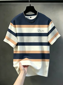 Manfinity Homme 男士休閒舒適上衣 大尺碼男士時尚T恤 優雅百搭上衣套裝 - 彩色 - 查看 1