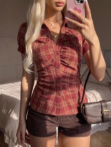 CovetEZ Women's Casual Minimalist Christmas Red Plaid Button-Front Ruched Waist Short Sleeve Blouse, Autumn Top, All-Season Wear, Y2K Style, Vintage Streetwear, Suitable For Daily Commute, Dating, Gathering, Autumn/Winter, Summer, Party, Wedding, Beach, Ideal Choice For Women's Autumn/Winter Clothing And Back To School Season - Burgundy - View 4