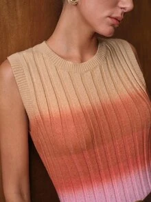 MOTF PREMIUM WOMEN'S ROUND NECK SLEEVELESS PULLOVER GRADIENT COLOR KNIT VEST - Pink - View 2