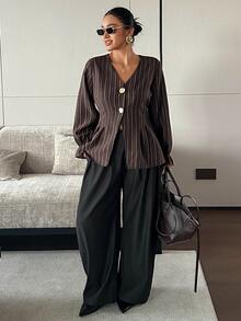 Dazy Plus V-Neck Fitted Striped Bell Sleeve Blazer, Casual Chic Commuter Style, Spring/Autumn New Arrival - Brown - View 4