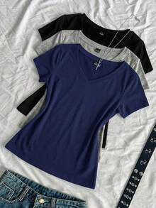 SHEIN EZwear 3件組女款夏季V領修身T恤，龐克次文化動漫純色基礎款短袖修身T恤 - 彩色 - 查看 1