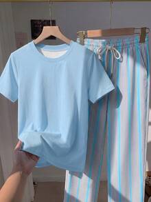 Comfortcana 2件組刺繡圓領短袖上衣與條紋印花長褲，休閒風 - 天藍色 - 查看 3