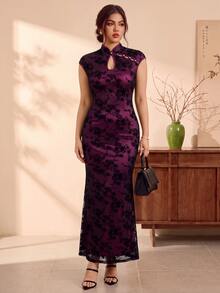 EastFlair Plus Size Women's Floral Flocked Mesh Fitted Elegant Chinese Style Dress - Black - View 4