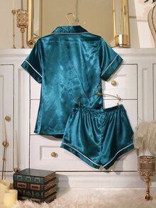LuxeNights 女款純色前開扣貼袋飾邊短袖短褲睡衣套裝家居服 - 墨綠色 - 查看 2