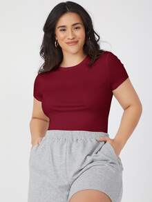 SHEIN BASICS 大尺碼純色修身T恤女款夏季上衣套裝 - 酒紅色 - 查看 3