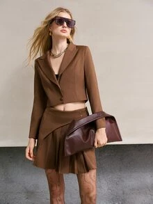 MOTF PREMIUM JAKET WANITA DENGAN KERAH BERLUBANG DAN SATU KANCING - Coklat - View 7