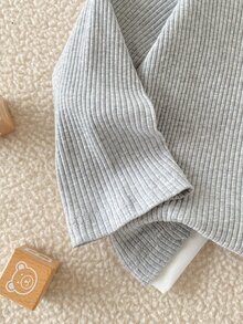SHEIN Playful Pals Boys' Grey Ribbed 2 In 1 Long Sleeve Top, Loose & Comfortable, Minimalist Versatile Knit Sweater - Grey - View 8