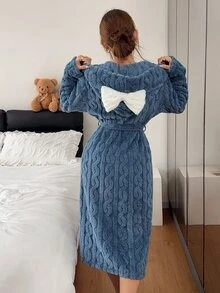 SHEIN Comfortable Textured Fabric Hooded Casual Robe Christmas Gift Long Sleeve Warm Plush Thick Style With Drawstring Casual Loungewear With Pocket Design Women's Home And Sleepwear Autumn/Winter Wear Suitable For Autumn/Winter Fluffy And Comfortable - Blue - View 8