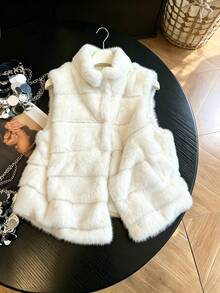 GlowEve Women's Autumn/Winter Sleeveless Faux Fur Jacket Dinner Going Out White Elegant - Beige - View 4