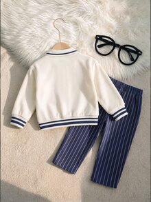 SHEIN 新生兒男嬰休閒可愛學院風卡通領衛衣與鬆緊腰長褲套裝 - 寶藍色 - 查看 5
