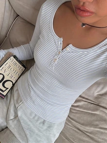 CovetEZ 大尺碼女款條紋休閒百搭日常穿搭T恤 - 彩色 - 查看 1