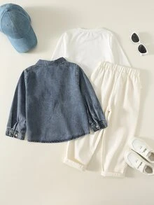 SHEIN 3件組男孩秋冬休閒熊圖案牛仔外套、白色長袖T恤、米色休閒長褲套裝，男孩外套套裝，襯衫套裝，熊圖案套裝 - 彩色 - 查看 2
