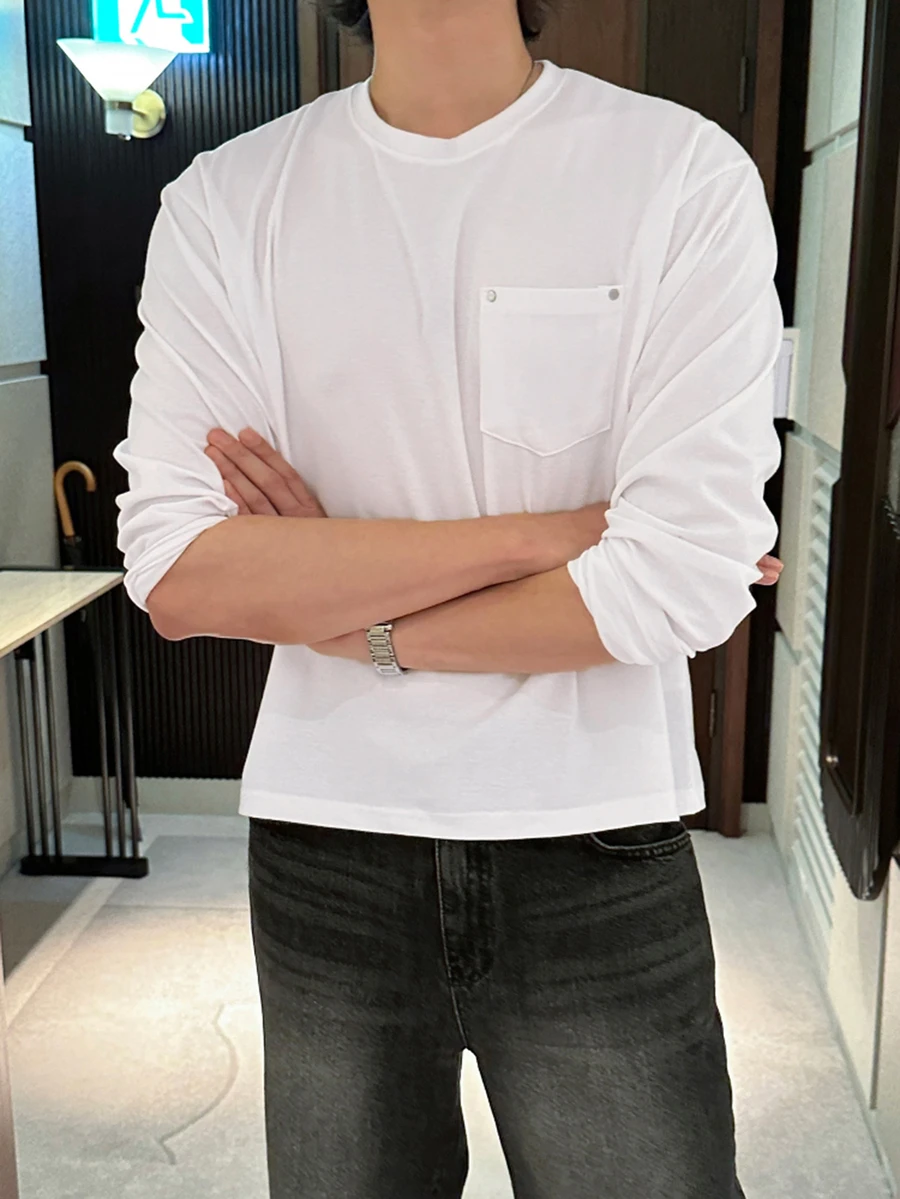 DAZY Kaos Putih Lengan Panjang Kerah Bulat Musim Semi/Gugur dengan Saku Dada dan Hiasan Paku Keling, Potongan Longgar, Gaya Korea, Warna Polos - Putih - View 1
