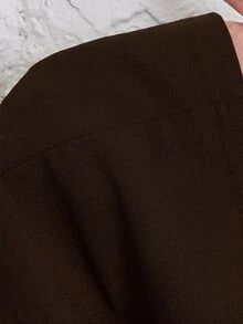 SHEIN PETITE 秋冬通勤穿搭，綠色水果領單扣黑色西裝外套 - 棕色 - 查看 7