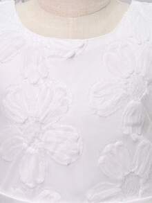 Ethereal Tween Girl Long Tail Dress With Exquisite Floral Applique, Sequins And Lace Bodice, Delicate Craftsmanship, Sleeveless Design, Waist-Flattering Snug Fit Fit, Back Tie Closure With 3D Bow, Extended Tulle Train, Pure White, Versatile For Weddings, Flower Girl, Piano Recital, Hosting, Runway, Birthday Party, Evening Gala, Elegant And Graceful - White - View 8