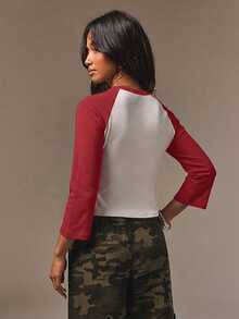 Athîral Women's Round Neck Contrast Color Raglan Sleeve Curved Hem Casual Streetwear T-Shirt, Back To School Weekend Everyday, 3/4 Sleeve, Fall White And Red - Beige - View 2