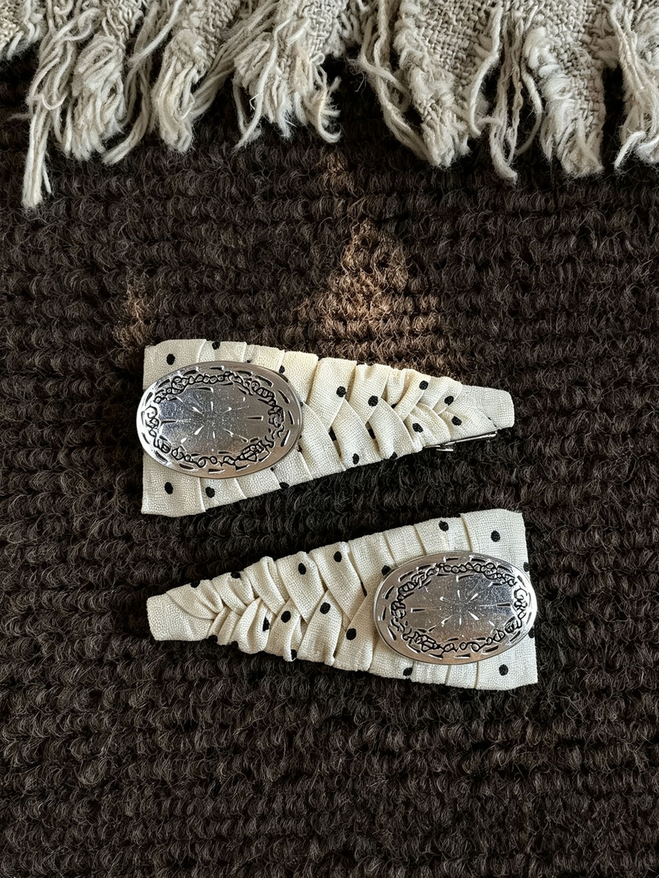 Polka Dot Pattern Metal Decor Fashion Hair Clip