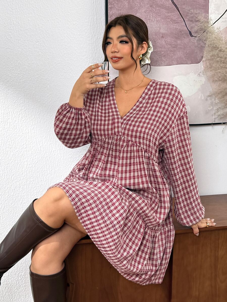 SHEIN Frenchy Autumn/Winter Minimalist Fashion Long Sleeve Textured Floral A-Line Solid Color Plus Size Dress, Suitable For Party, Gathering, Daily Wear