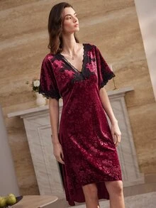 Moireta French Elegant Romantic Lace Patchwork V-Neck Women's Nightgown - Burgundy - View 3