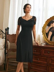 Côtesoire Women's French Elegant Lace Long Nightgown - Black - View 2