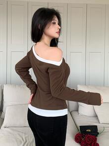 Feyla Women's Asymmetric Shoulder Colorblock Casual Versatile Daily Wear T-Shirt - Brown - View 2