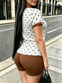 Rovax 女款圓領短袖波點印花上衣與短褲兩件套 - 彩色 - 查看 2