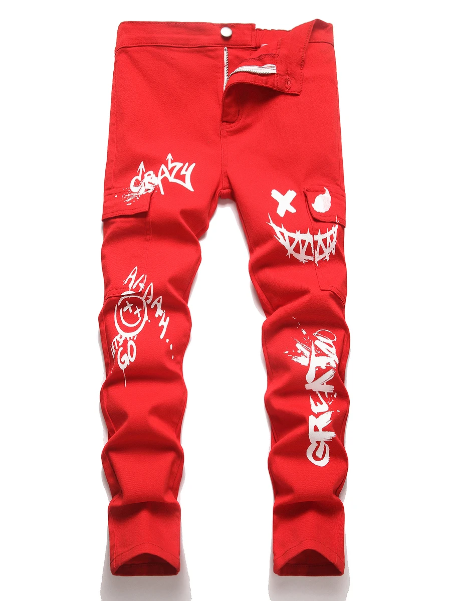 SHEIN 青少年男孩時尚休閒塗鴉圖案紅色設計彈性緊身牛仔褲,適合黑色上學穿搭 - 紅色 - 查看 1
