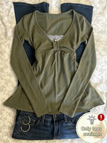 IslaSuriya Women's Autumn Casual Retro Y2K V-Neck Lace Trim Long Sleeve T-Shirt - Green - View 1