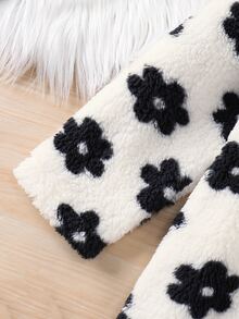 SHEIN Young Girl Knitted Flower Dual Pocket Faux Fur Collar Casual Jacket - Black and White - View 4