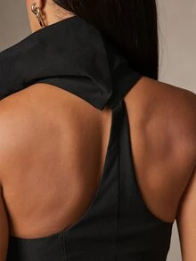 Hauture Atasan Wanita Seksi Kasual untuk Kantor, Warna Polos, Kerah Tinggi Model Turtleneck, Bahan Tenun Elastis, Tanpa Punggung - Hitam - View 6