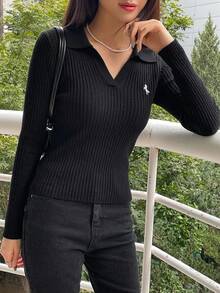 DAZY 女款刺繡裝飾商務休閒套頭毛衣 - 黑色 - 查看 4