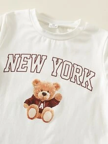 SHEIN 3件組男孩秋冬休閒熊圖案牛仔外套、白色長袖T恤、米色休閒長褲套裝，男孩外套套裝，襯衫套裝，熊圖案套裝 - 彩色 - 查看 4