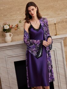 Moireta Set Pakaian Tidur 2 Potong untuk Wanita: Gaun Kamisol Satin Elegan Dewasa & Jubah Jala Bermotif Bunga - Purple - View 4