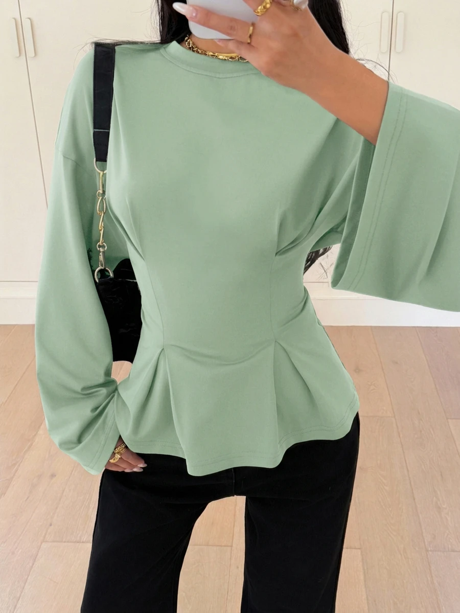 Siren Gaze Women's Minimalist Fashion Ruffle Hem T-Shirt - Mint Green - View 1