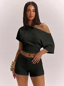 SHEIN BAE 女款休閒極簡黑色不對稱領上衣與短褲兩件套 - 黑色 - 查看 8