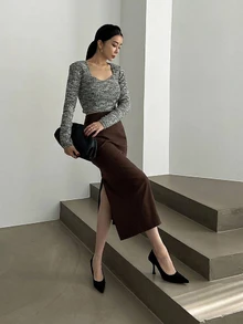 DAZY 女款純色優雅通勤直筒開衩裙 秋季 - 卡其色 - 查看 6