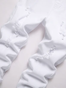 SHEIN 男童白色牛仔破洞修身吊帶長褲 - 白色 - 查看 4