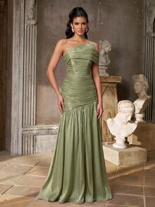 Aureia Elegant Glamorous Off-Shoulder Neckline Rhinestone Embellished 3D Pleated Full A-Line Floor-Length Formal Evening Gown For Vacation, Party, Birthday, Gala, Formal Occasions (Heavy Craftsmanship) - Green - View 7