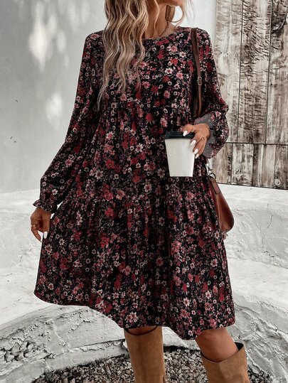SHEIN VCAY فستان فضفاض برقبة دائرية بنمط زهور صغيرة كاجوال وبسيط مناسب للخريف/الشتاء مقاس كبير