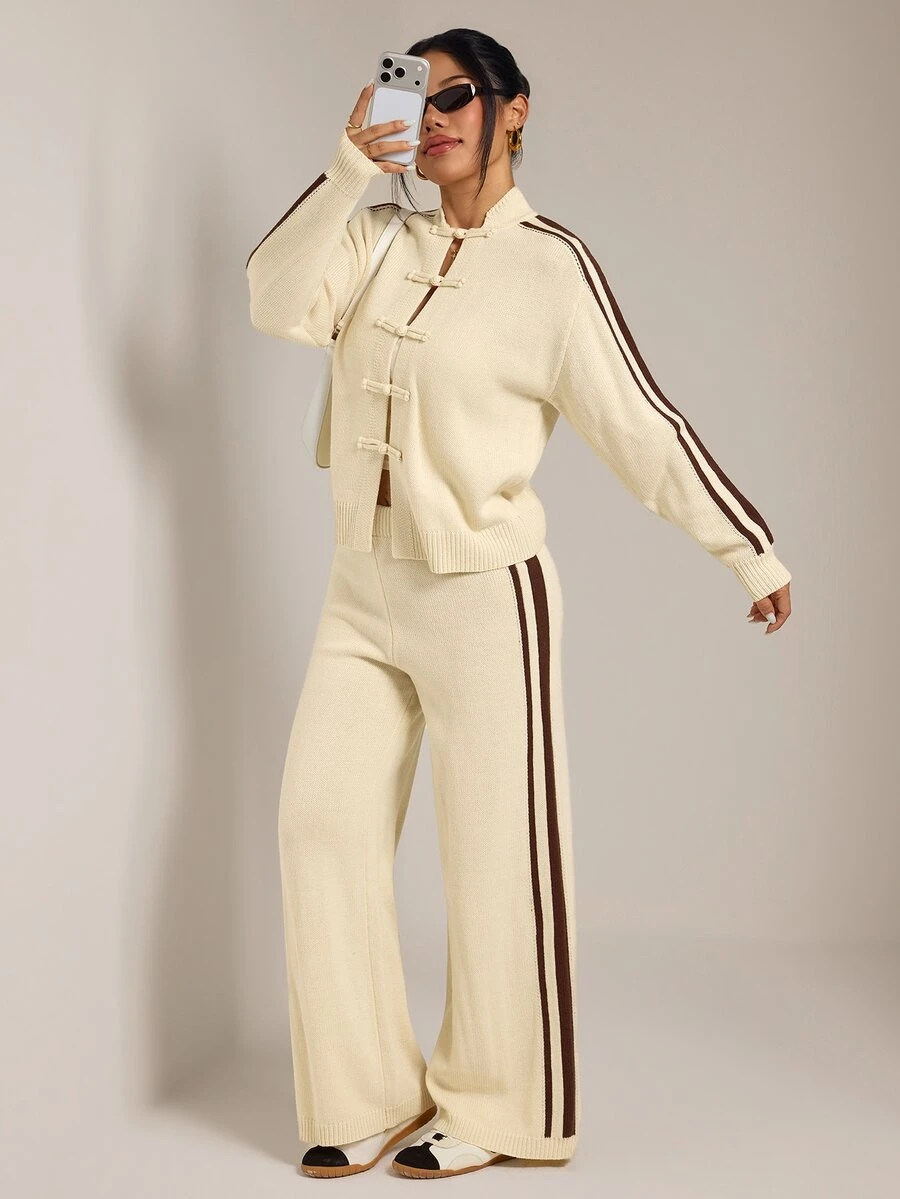 SHEIN PETITE Petites New Chinese-Style Autumn/Winter Set Featuring A Frog-Button Cardigan And Trousers - Apricot - View 1