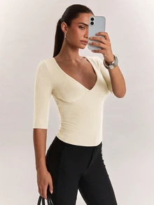SHEIN BAE 女款柔軟舒適羊絨長袖上衣，適合日常外出、返校、通勤與辦公穿著 - 杏色 - 查看 5