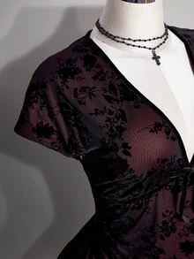 SHEIN ICON 大尺碼復古Y2K深V領花卉短袖收腰A字洋裝，返校穿搭，日常穿著，休閒度假，夏季洋裝 - 黑色 - 查看 8