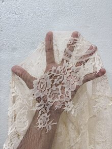 EMERY ROSE Áo blouse nữ size lớn cổ chữ V tay dài ren dáng rộng - Màu be - Xem 8
