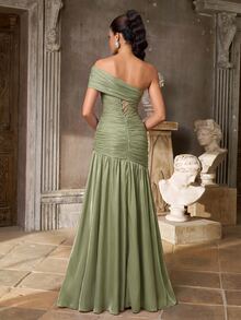 Aureia Elegant Glamorous Off-Shoulder Neckline Rhinestone Embellished 3D Pleated Full A-Line Floor-Length Formal Evening Gown For Vacation, Party, Birthday, Gala, Formal Occasions (Heavy Craftsmanship) - Green - View 2