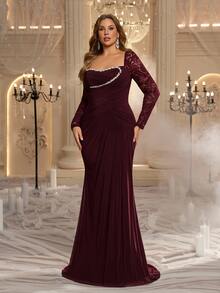 Glamrae Plus Size Elegant Burgundy Minimalist Sophisticated High Elastic Mesh Lace Sequin Embroidered Sheer Long Sleeve Sequins & Diamond Decor Waist-Flattering Ruched A-Line Mermaid Hem Evening Gown For Date, Single Party, Wedding, Event, Heavy Work Formal Dinner - Burgundy - View 6